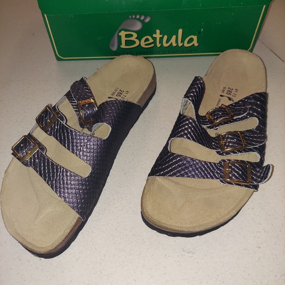 Birkenstock Woogie size 10 and size 9 and size 7